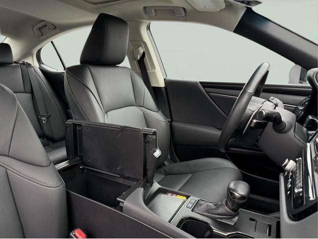 2024 Lexus ES 300h 300h