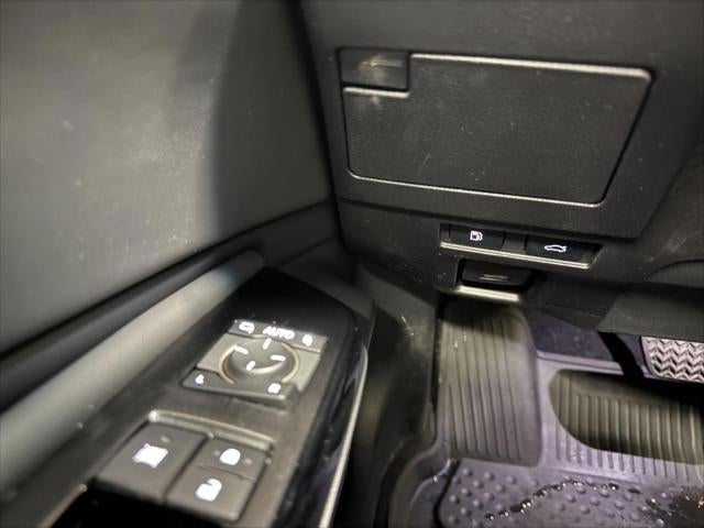 2023 Lexus ES 350 Base