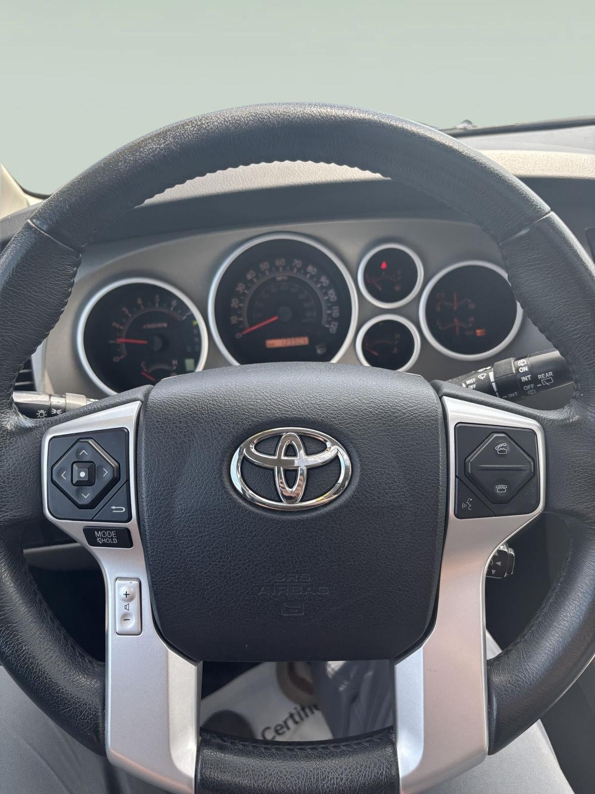 2016 Toyota Sequoia SR5