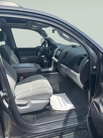 2016 Toyota Sequoia SR5