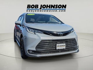 2026 Toyota Sienna Woodland Edition