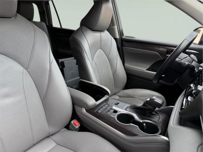 2021 Toyota Highlander Hybrid Limited