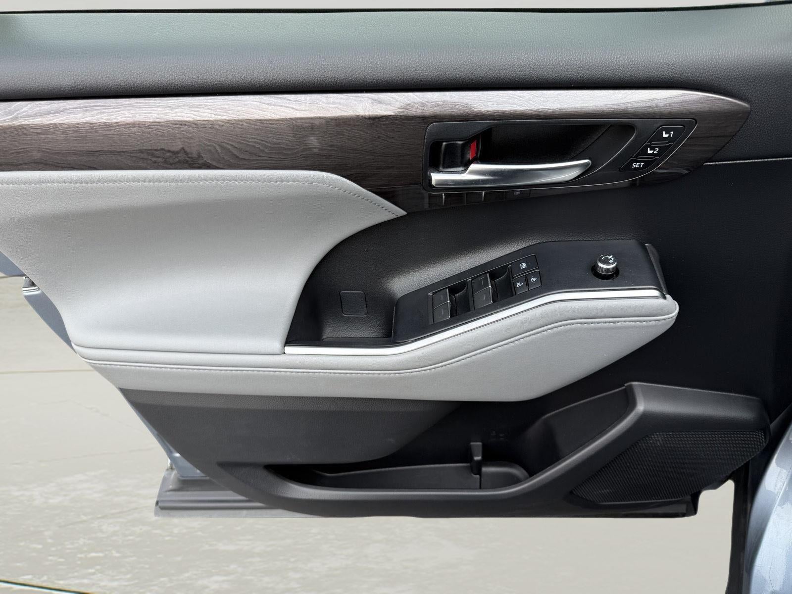 2021 Toyota Highlander Hybrid Limited