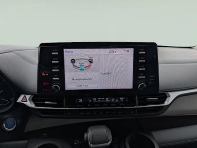 2022 Toyota Sienna XLE 8-Passenger
