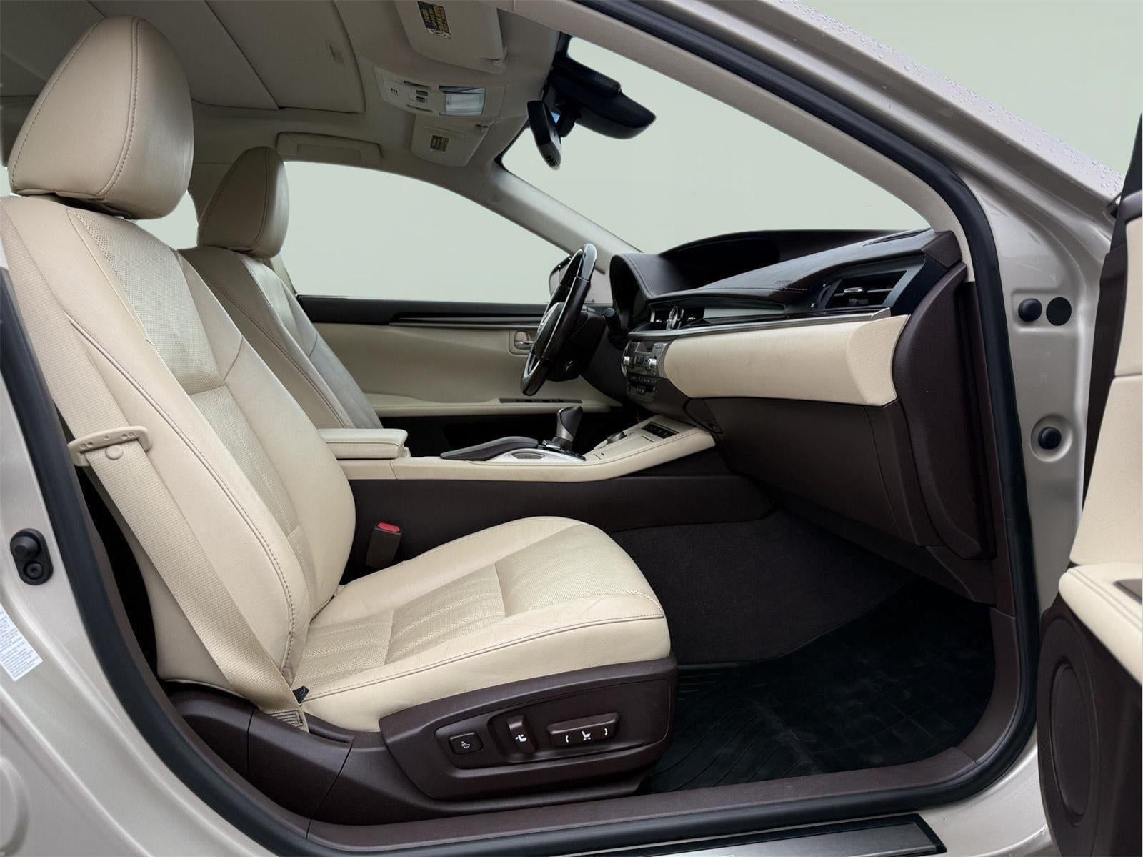 2016 Lexus ES 350 