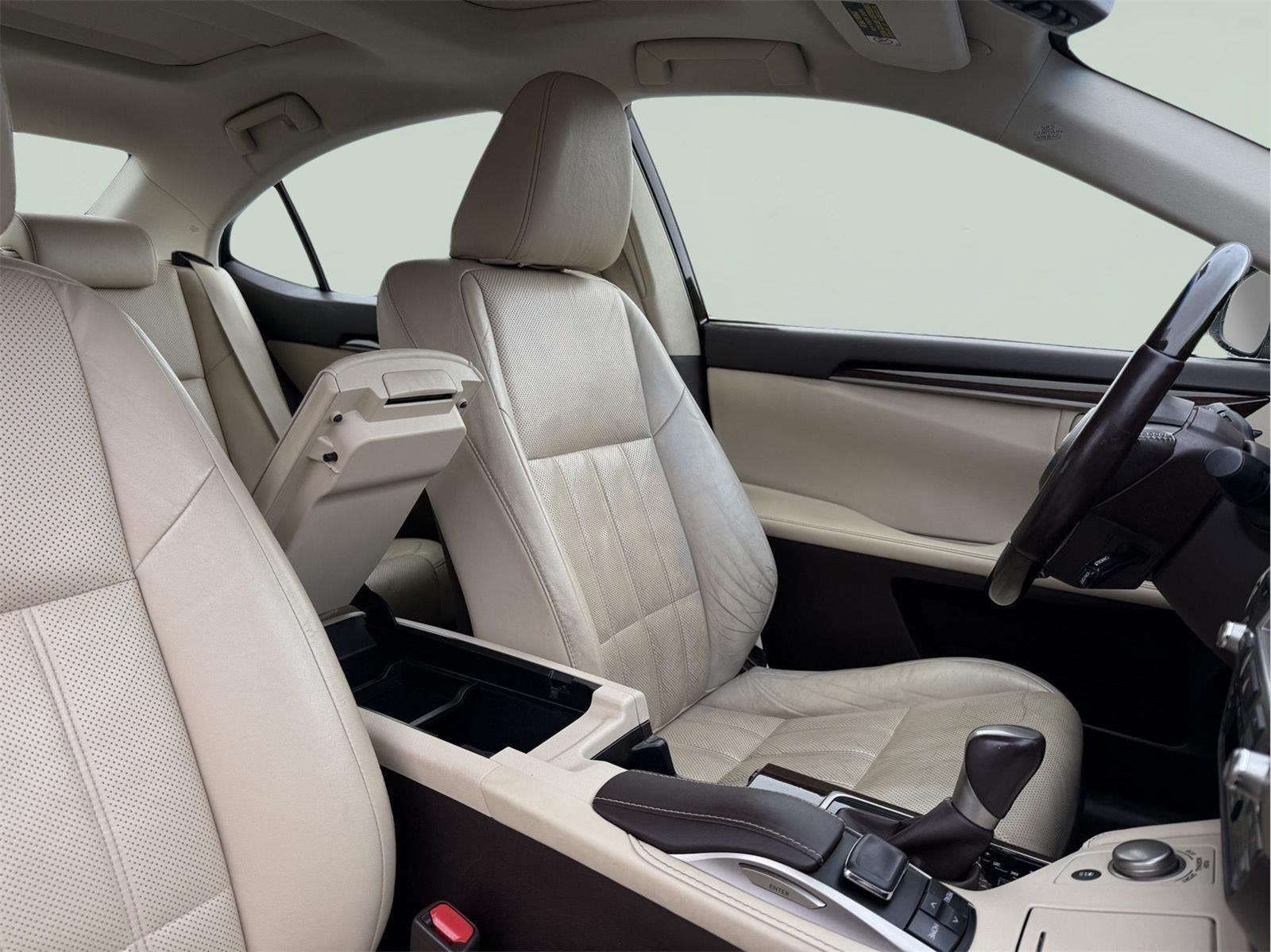 2016 Lexus ES 350 