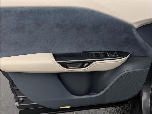 2023 Lexus RZ 450e AWD LUXURY