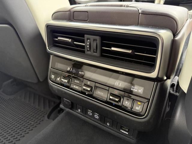 2025 Lexus LX 600 LUXURY