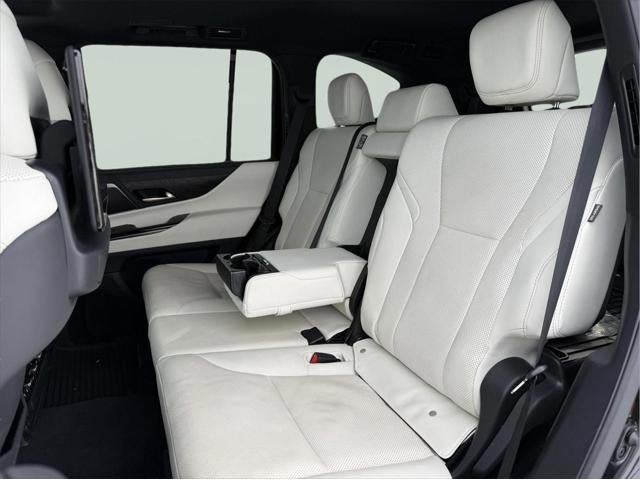 2025 Lexus LX 600 LUXURY