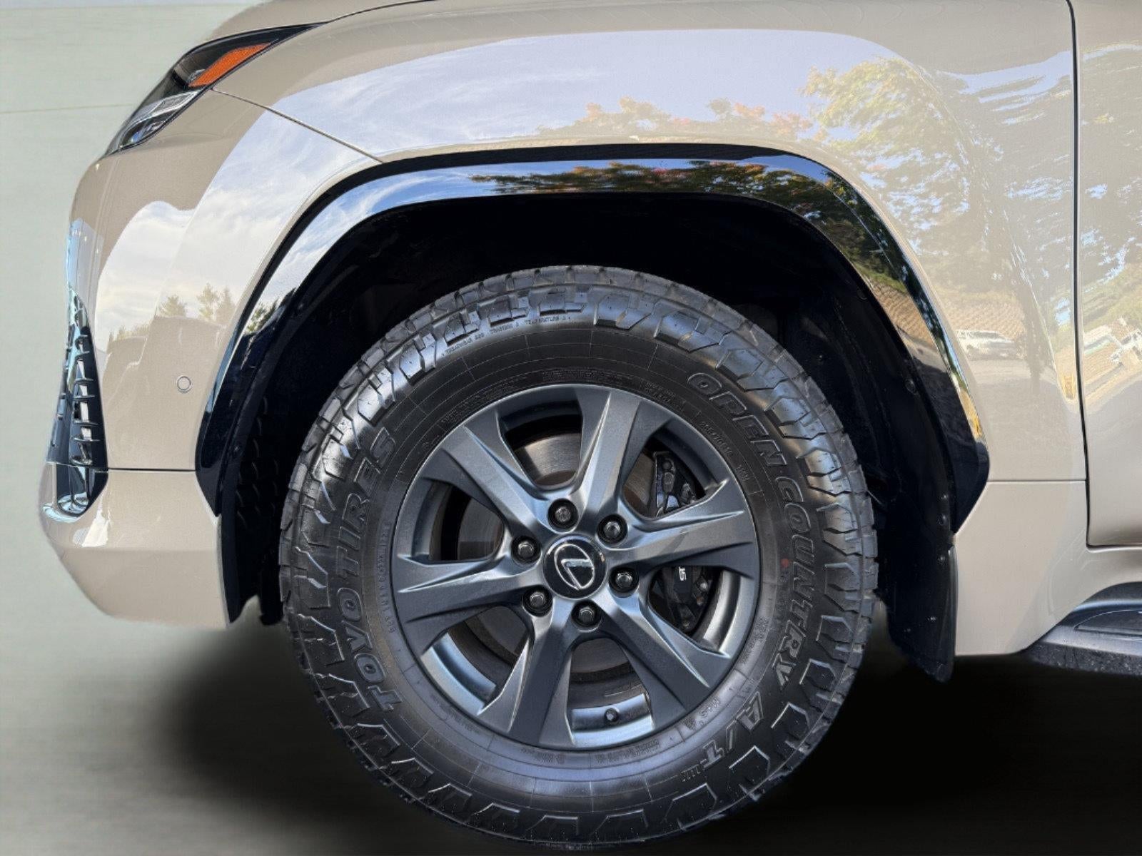 2025 Lexus LX 700h LX 700h Overtrail