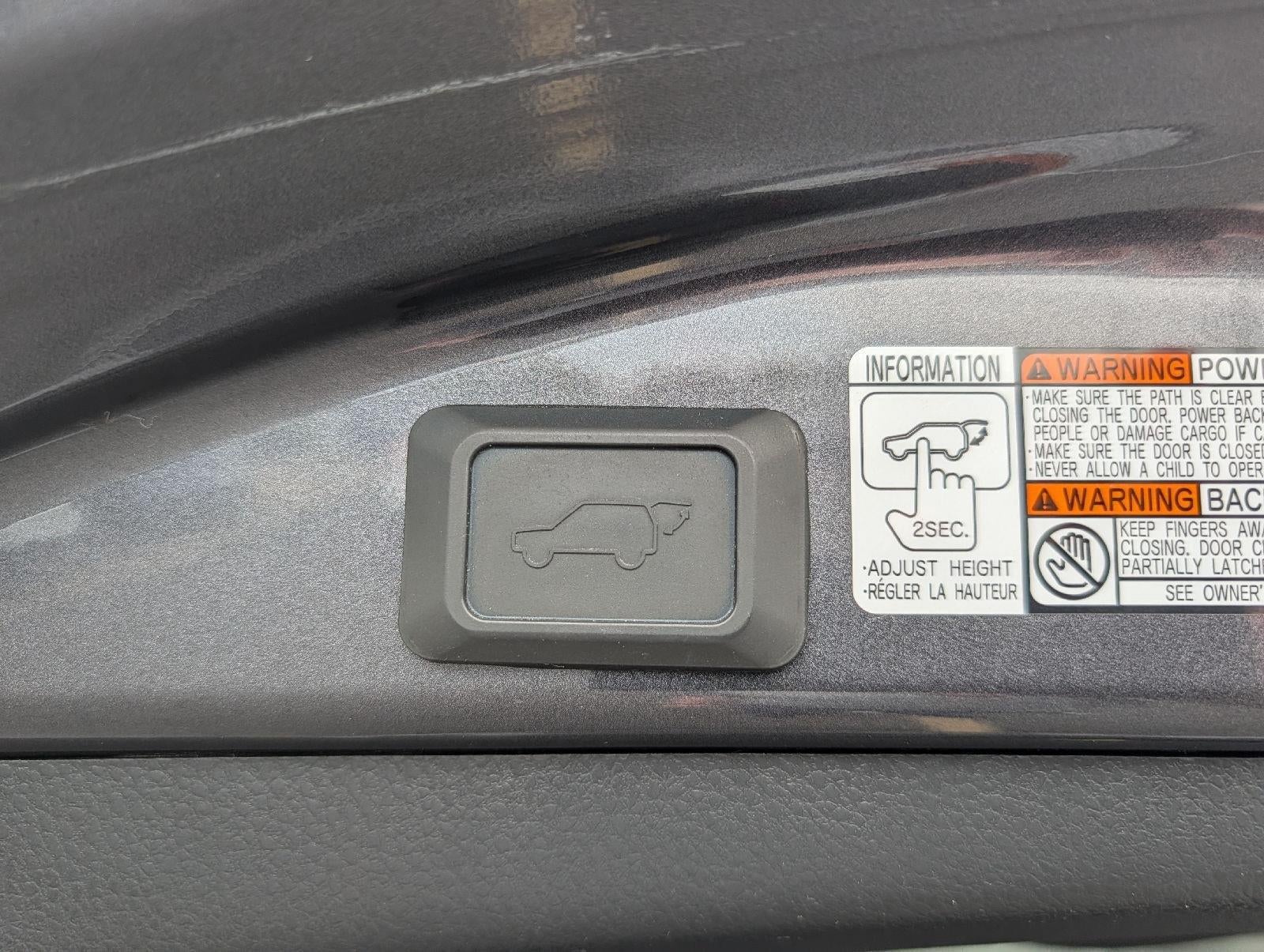 2018 Toyota RAV4 SE