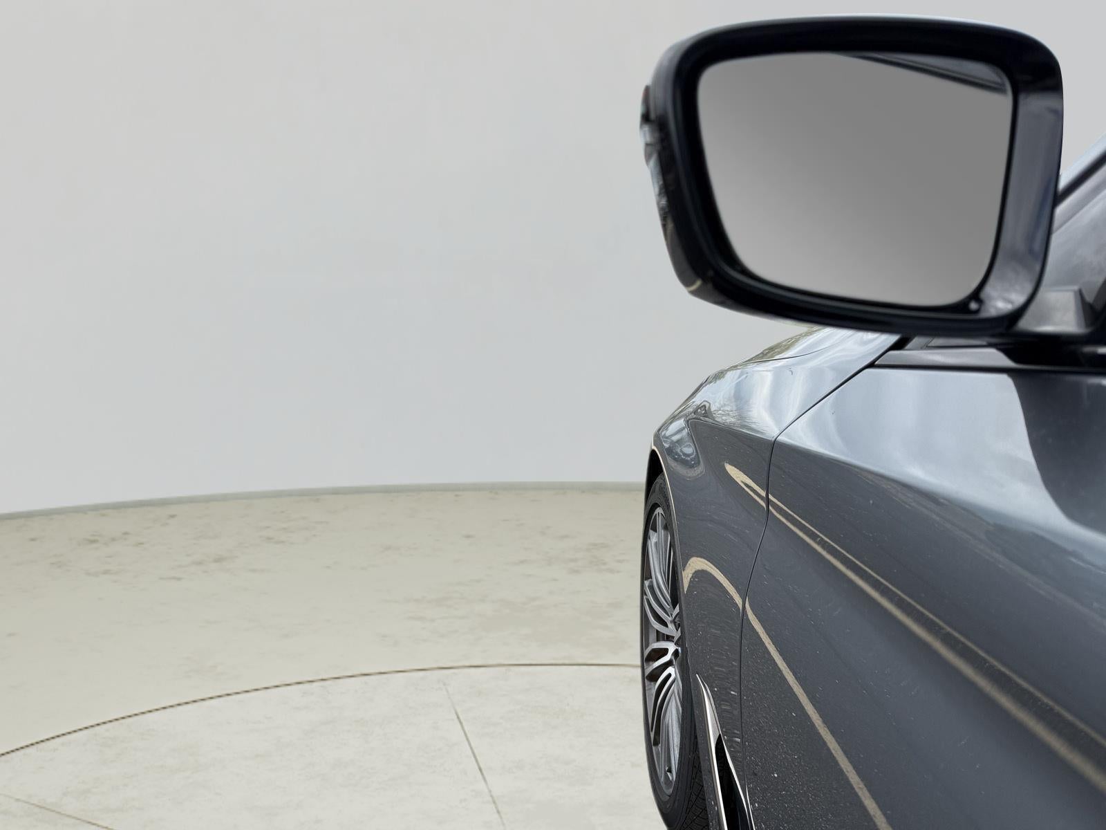 2019 BMW 5 Series M550i xDrive