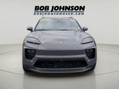 2025 Porsche Macan Electric 4