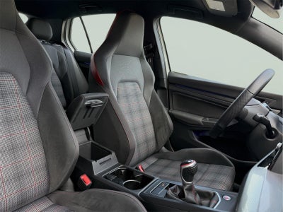 2022 Volkswagen Golf GTI S