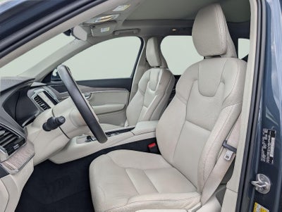 2023 Volvo XC90 Plus