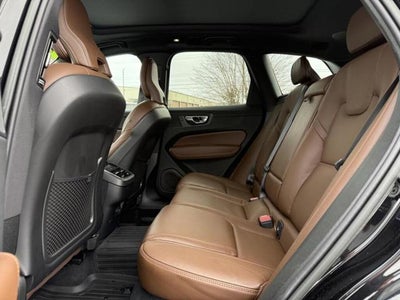 2022 Volvo XC60 Inscription
