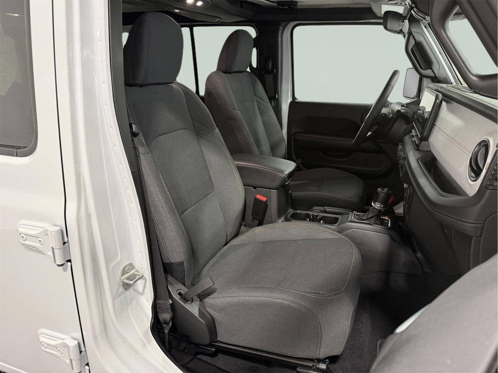 2024 Jeep Wrangler 4-Door Sahara