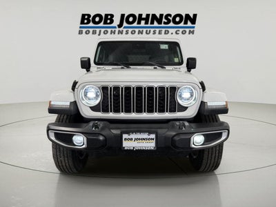 2024 Jeep Wrangler 4-Door Sahara