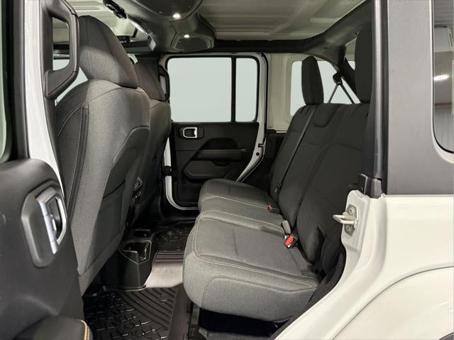 2024 Jeep Wrangler 4-Door Sahara