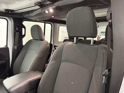 2024 Jeep Wrangler 4-Door Sahara