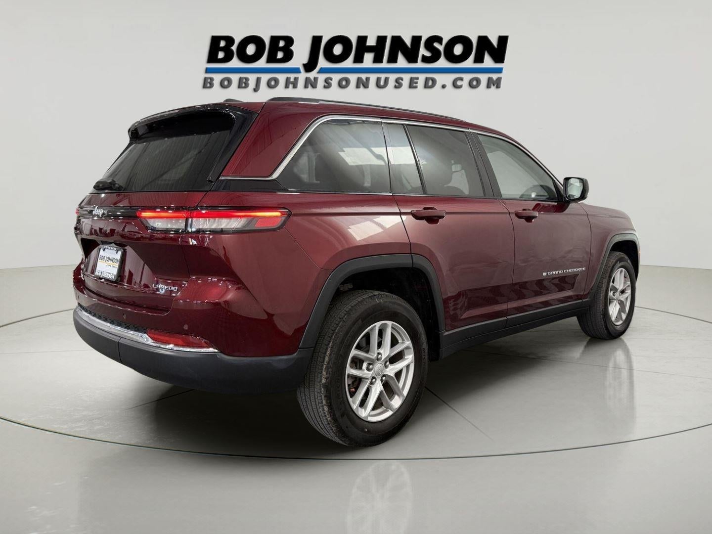 2023 Jeep Grand Cherokee Laredo 4x4