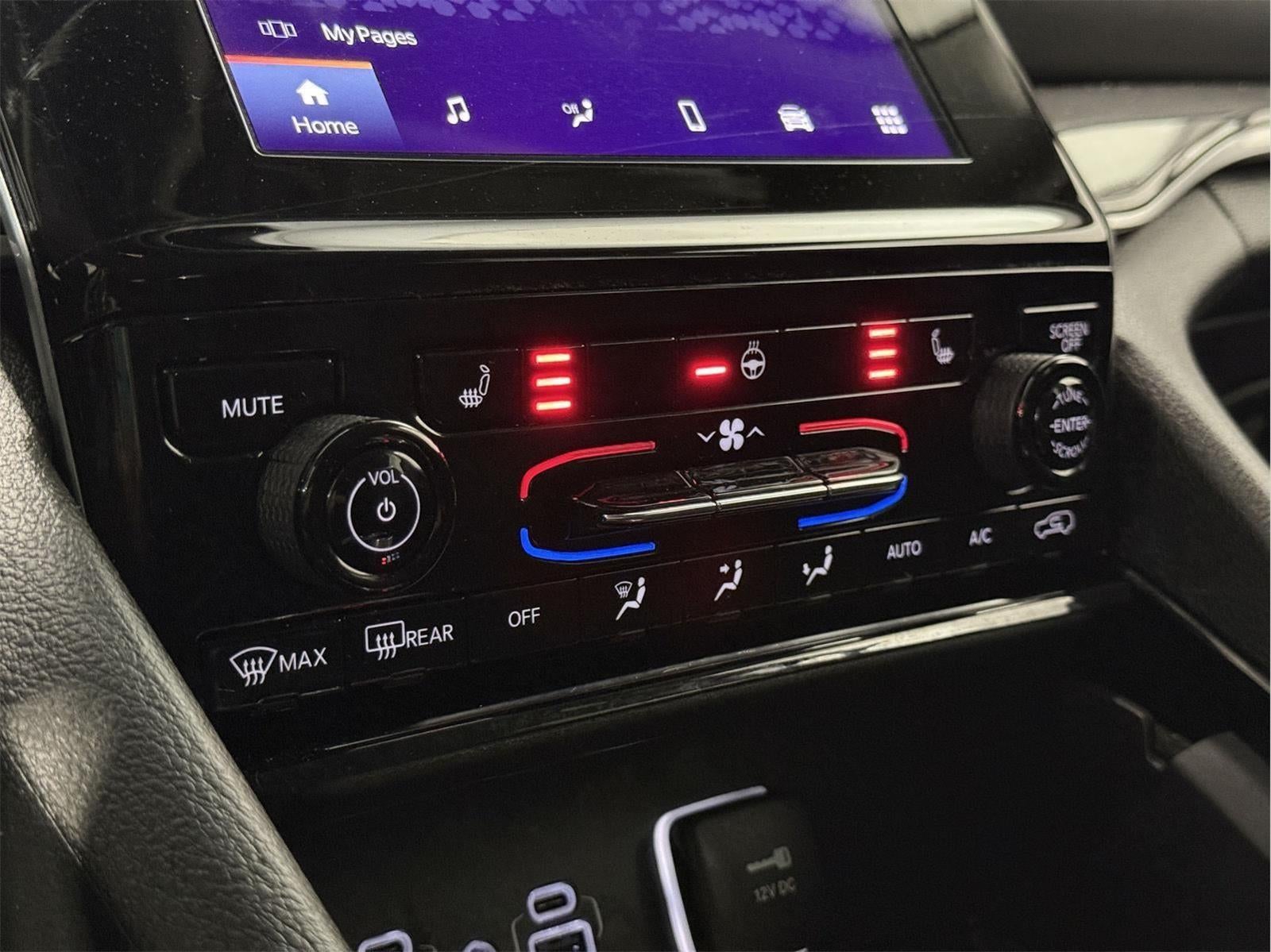 2023 Jeep Grand Cherokee L Laredo 4x4