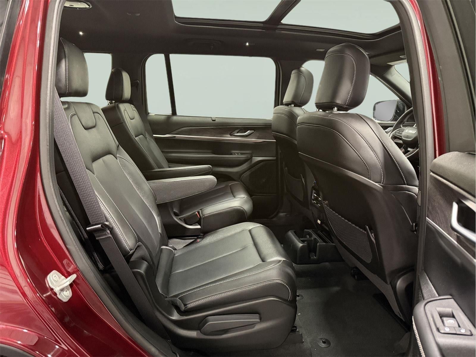 2025 Jeep Grand Cherokee L Limited 4x4