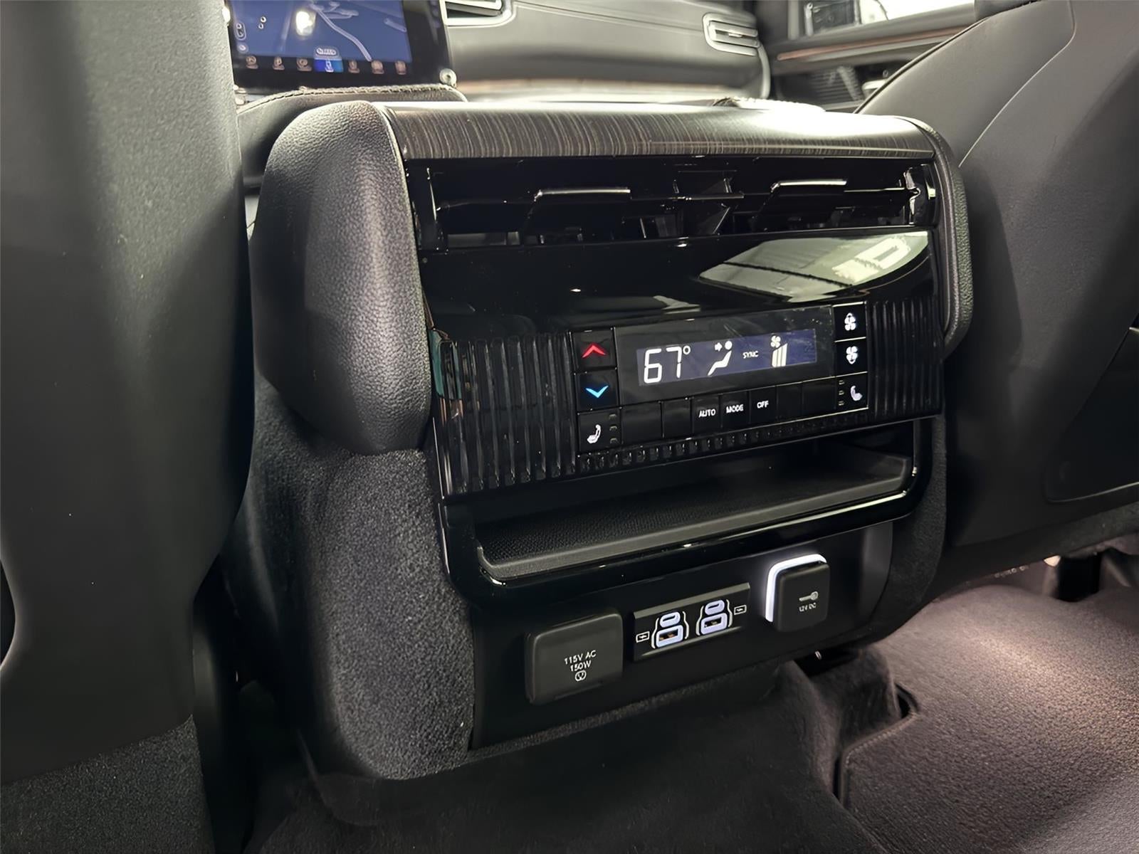 2023 Jeep Wagoneer L Series III 4x4