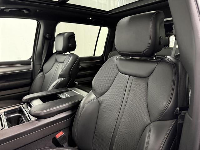 2024 Jeep Wagoneer Series II Carbide