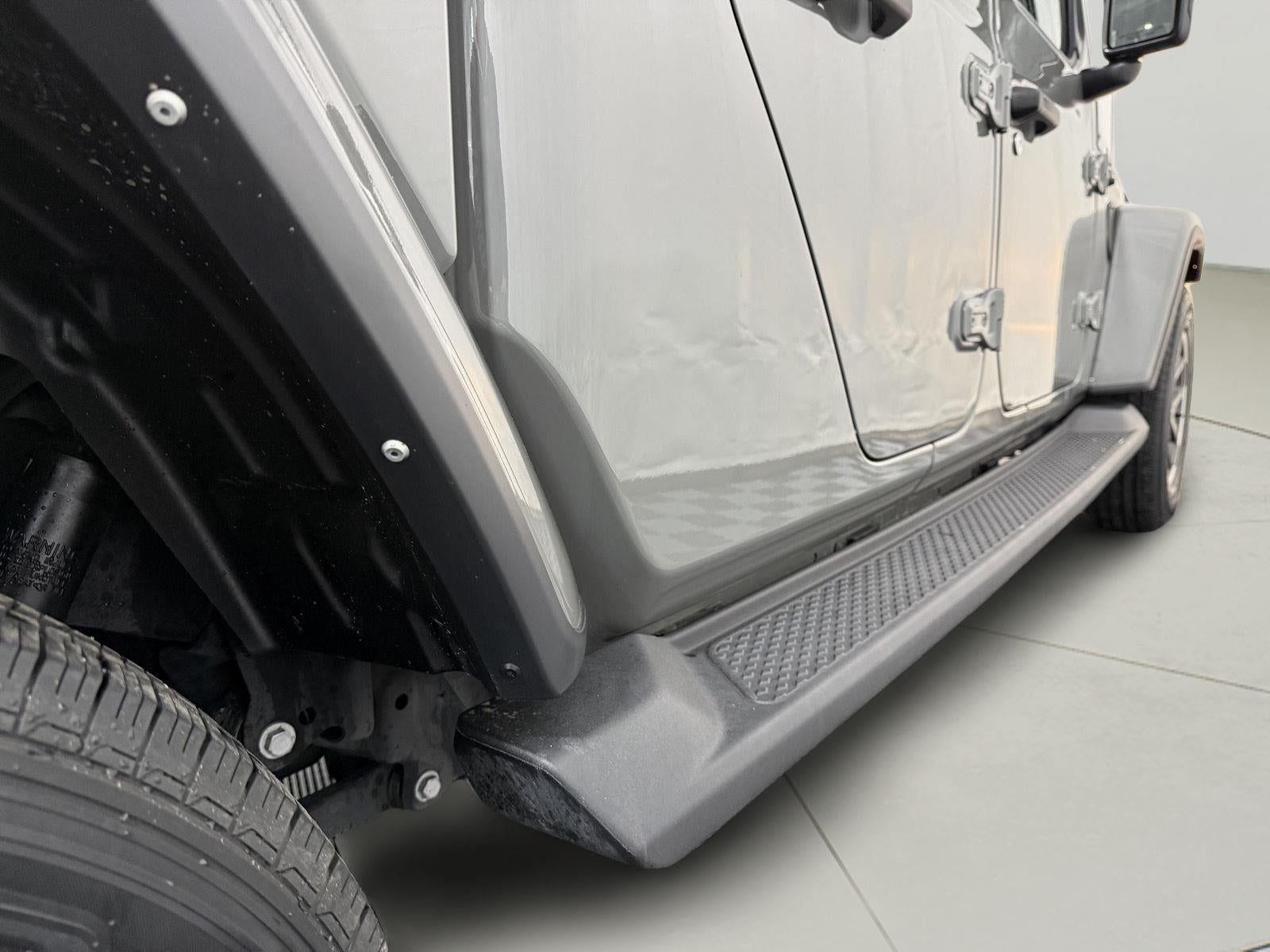 2021 Jeep Gladiator Overland 4x4