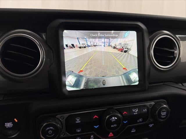 2023 Jeep Gladiator Overland 4x4