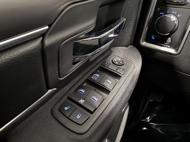 2023 RAM 1500 Classic Warlock Quad Cab 4x4 6'4' Box