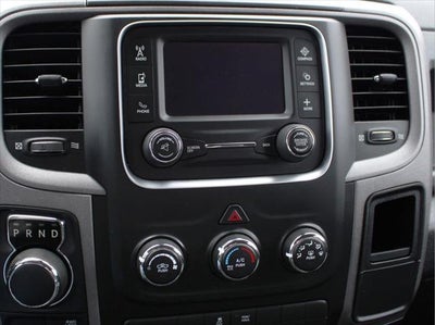 2017 RAM 1500 Express Crew Cab 4x4 5'7' Box
