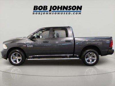 2017 RAM 1500 Express Crew Cab 4x4 5'7' Box