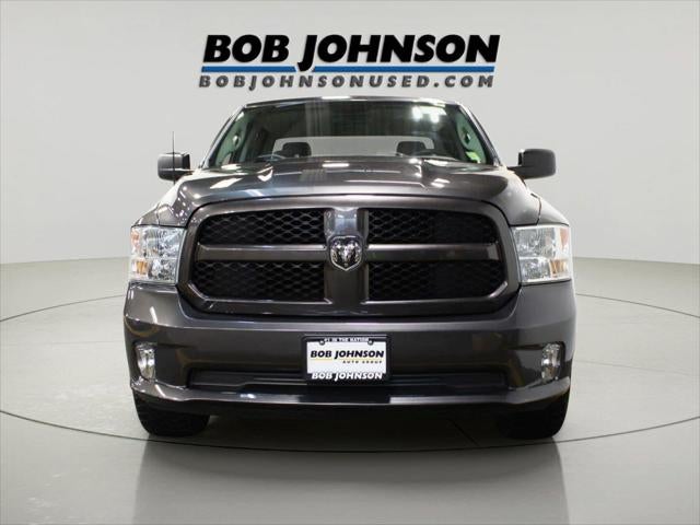 2017 RAM 1500 Express Crew Cab 4x4 5'7' Box
