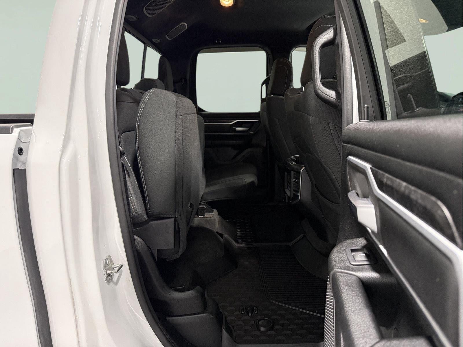 2021 RAM 1500 Big Horn Quad Cab 4x4 6'4' Box
