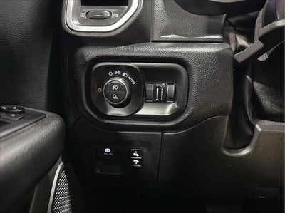 2019 RAM 1500 Big Horn/Lone Star Crew Cab 4x4 5'7' Box