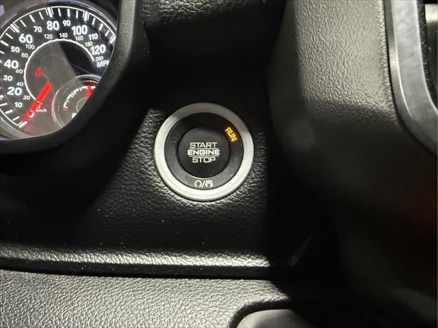 2019 RAM 1500 Big Horn/Lone Star Crew Cab 4x4 5'7' Box