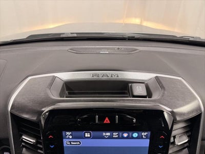 2022 RAM 1500 Big Horn Crew Cab 4x4 5'7' Box