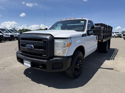 2015 Ford F-350 Chassis 2WD Reg Cab 165 WB 84 CA XL