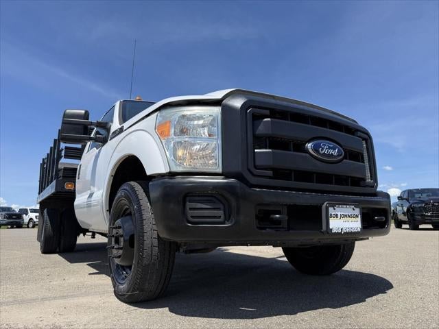 2015 Ford F-350 Chassis XL