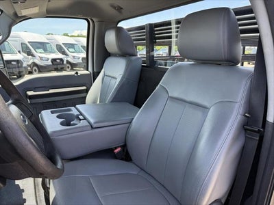 2015 Ford F-350 Chassis XL