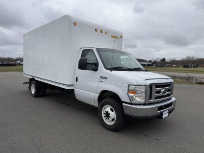 2019 Ford E-450 Cutaway E-450 DRW 158 WB