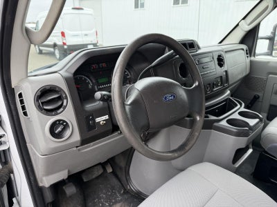 2019 Ford E-450 Cutaway E-450 DRW 158 WB
