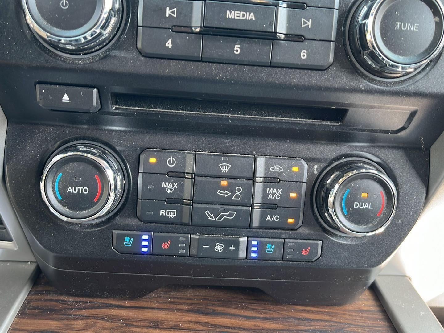 2018 Ford F-150 LARIAT