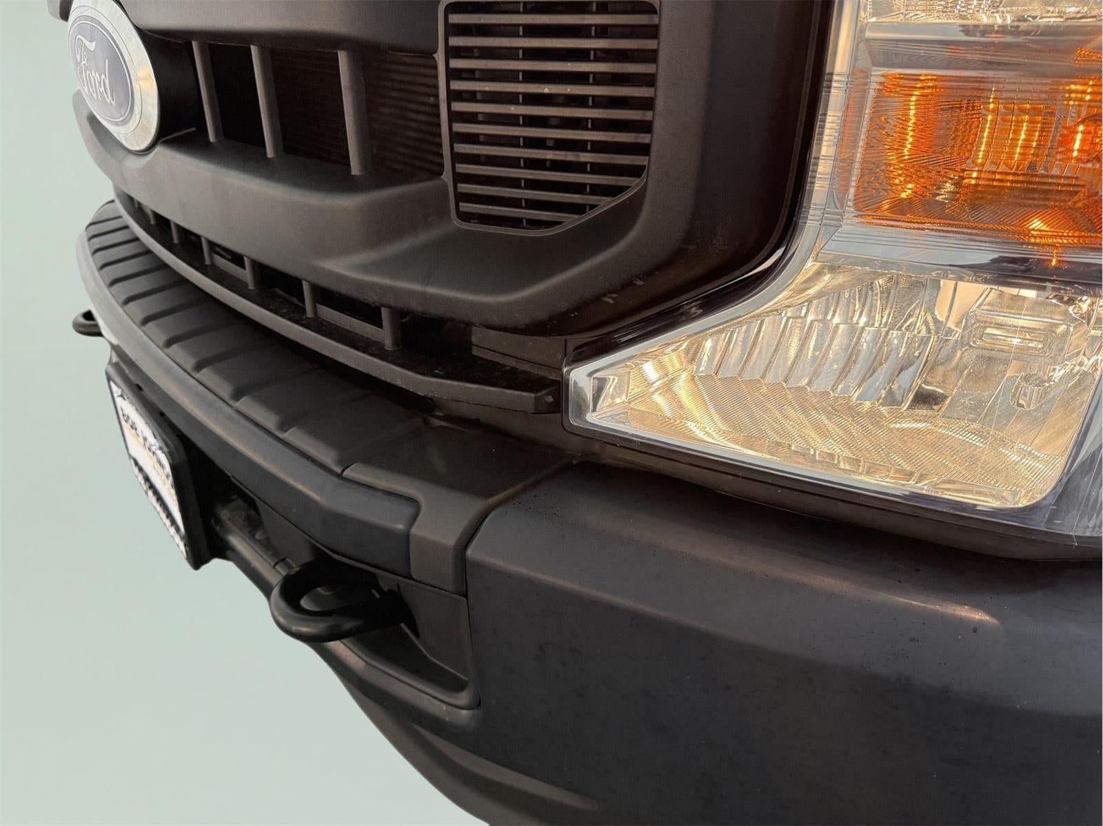 2020 Ford Super Duty F-350 SRW XL