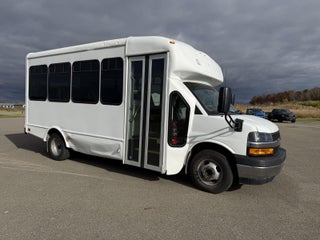2022 Chevrolet Express Cutaway Work Van