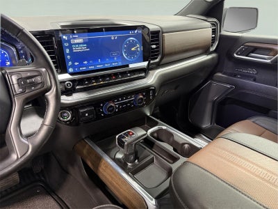 2023 Chevrolet Silverado 1500 4WD Crew Cab Standard Bed High Country