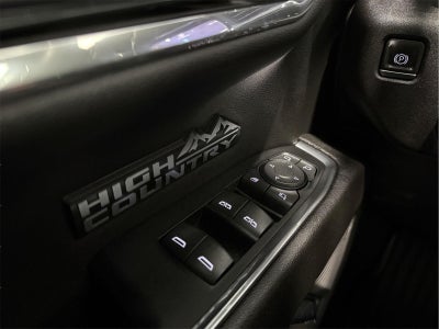 2023 Chevrolet Silverado 1500 4WD Crew Cab Standard Bed High Country