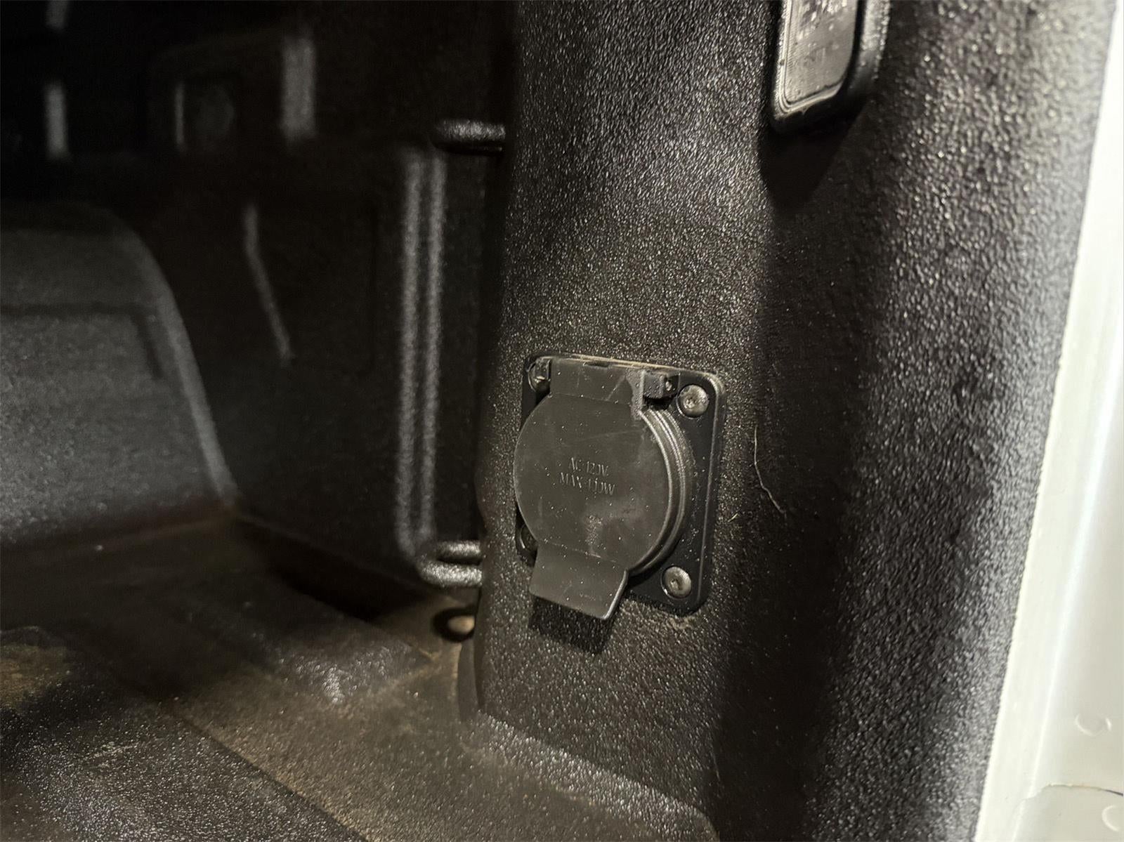 2023 Chevrolet Silverado 1500 4WD Crew Cab Standard Bed High Country